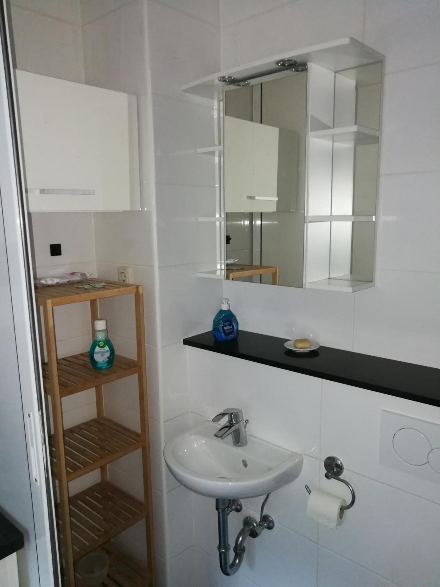 Wohlfuehloase - Zimmer, Appartment - Im Herzen Starnbergs Δωμάτιο φωτογραφία